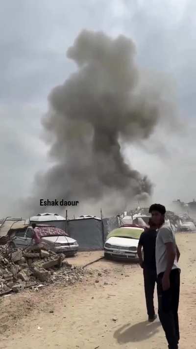 IDF bombed a house in the Bir al-Na'ja area in northern Gaza.