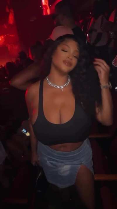 Lavish Styles - She’s looking GREAT! 🫡💥