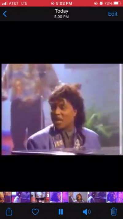 Shut up itsy bitsy spider is playin