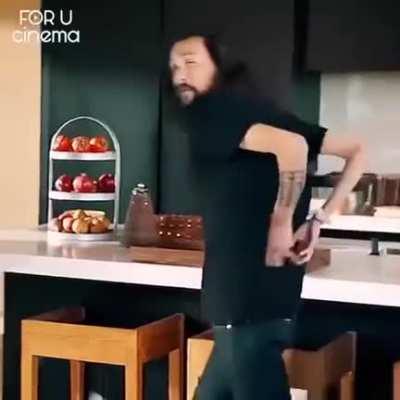 Когда пришел домой и можно расслабиться