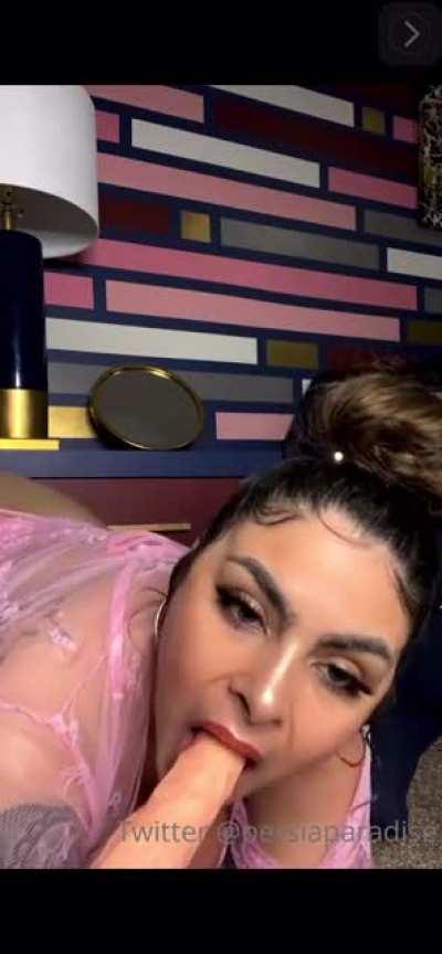 She belongs to the Aquarius ♒️ folder