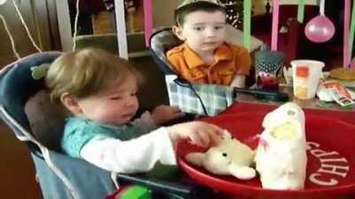 Little girl kills her cake and is now scared for life