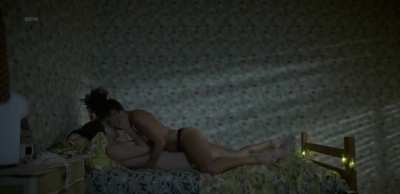 Bella Camero & Sol Menezzes in ‘Desnude’