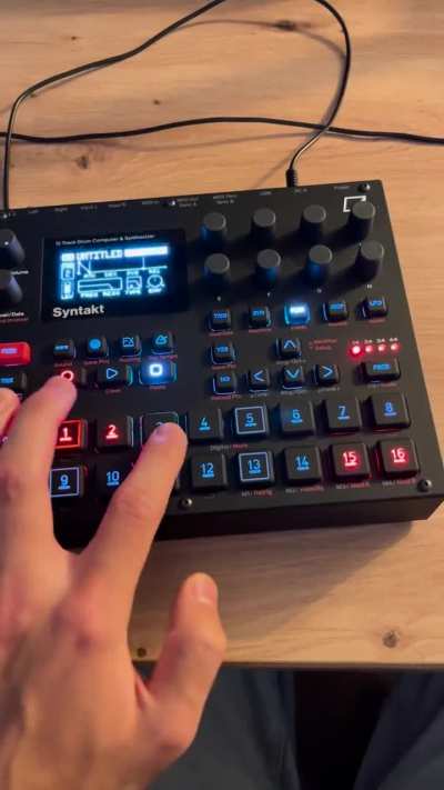 Syntakt blue rec button