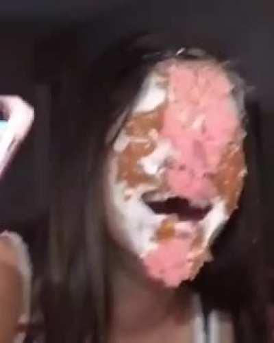 blursed_birthday.mp4