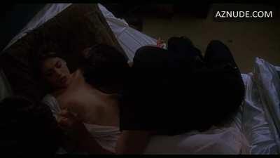 Alyssa Milano nude scene