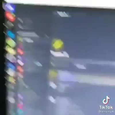 alguem ajuda o LU4N_RAF_Z1K4