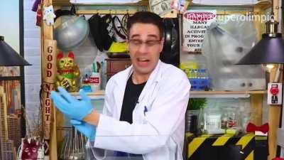 Mike el travieso (meme recién horneado para mis autistas favoritos)