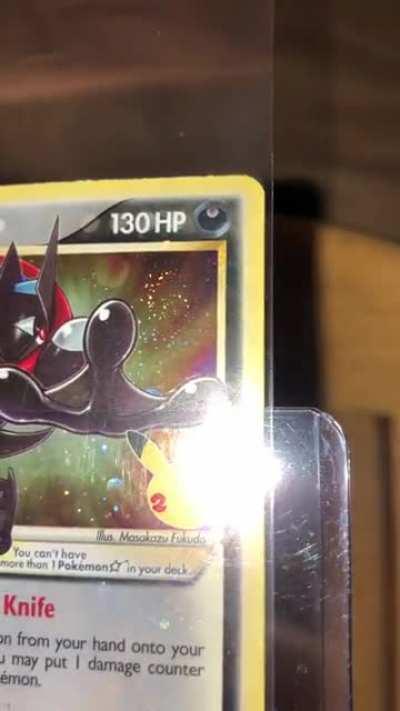 Thought this was a cool holo swirl on my greninja