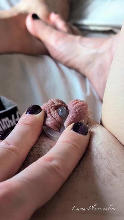 Clipped Trans Girl Orgasm 🥵