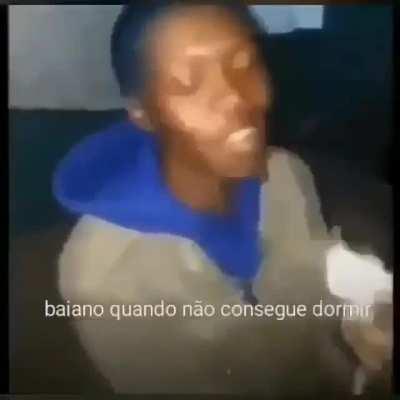 Esse dai não levanta mais