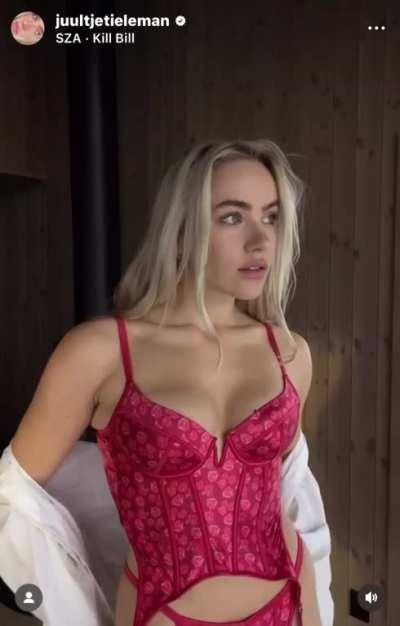 Juultje Tieleman 🍒🤤😍