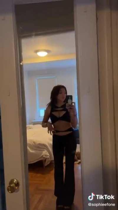 new tiktok on her spam