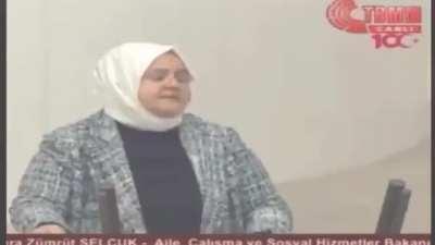 akli dengesi yerinde değil dendi yersen