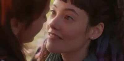 Mireia Oriol and Asia Ortega in The Hockey Girls