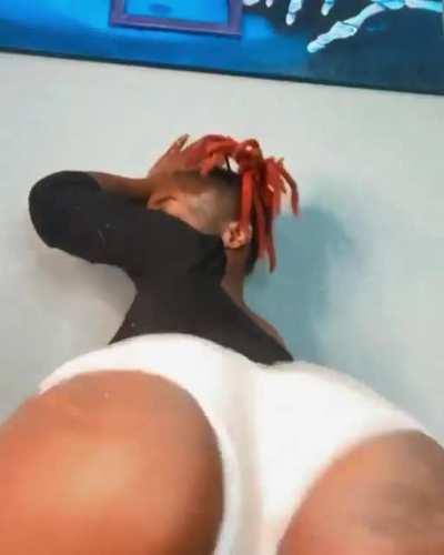 Skoobi3 - Video #8537