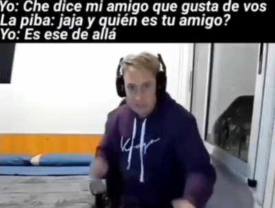 momo bailando re duro