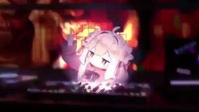 Mihoyo: We're giving away 1600 primogems for winning the best mobile game award 2021. Players: