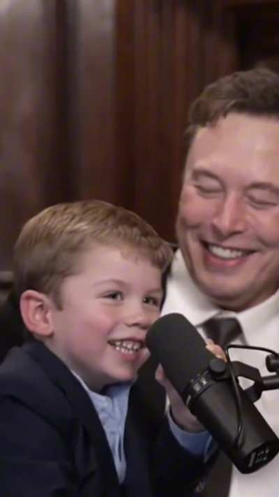 THE FBI NEEDS TO INVESTIGATE THIS KID!! WTF DOES HE KNOW?!