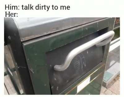 Swedish trashcan be talking dirty
