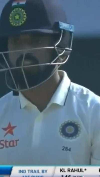 How much is Mad Man KL scoring against Zimbabwe?