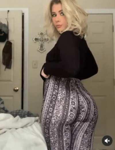 Love these types of pants