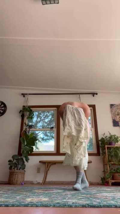 Get you a lady with tricks