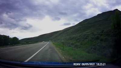 An impatient truck gets a surprise