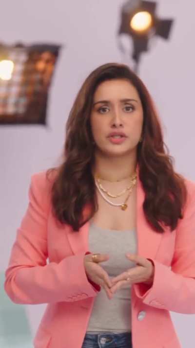 new ad for 'Palmonas'