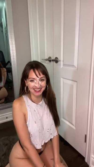 Getting cummed on makes me the happiest girl in the world