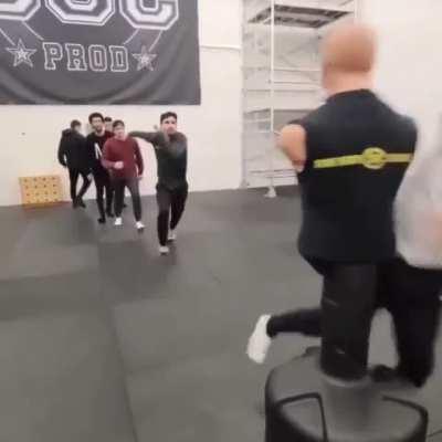 Apes getting ready for market open except there is a shill amongst them! Can you guess which one? 😂