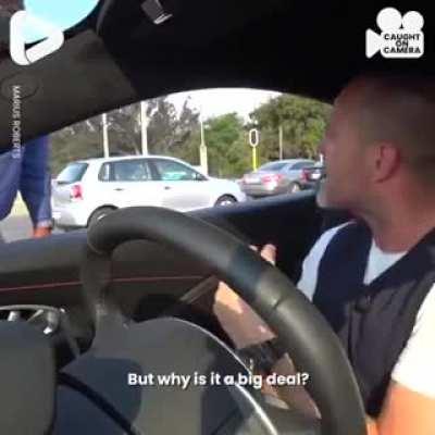 JMPD being a poes to Marius Roberts