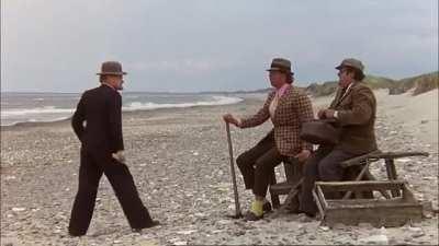 Når man har børnene med på vandretur og har gået 100 meter.