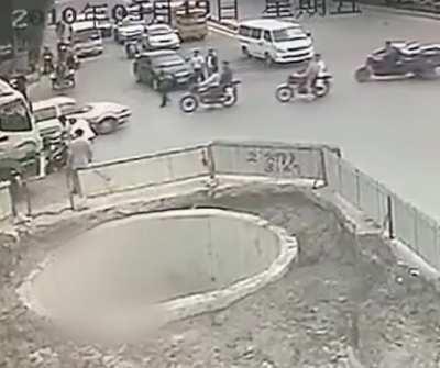 Does someone know how this guy even got driver license?