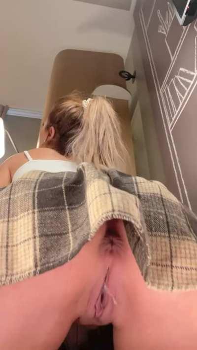 Upskirt of a horny girl