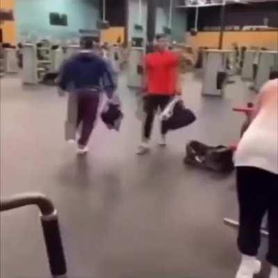 Im insanelly scared of women