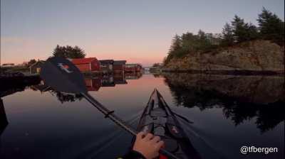 What it’s like kayaking in Norway.