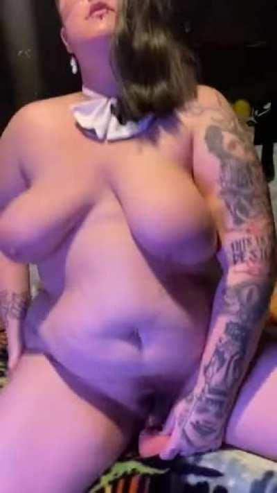 Big bouncing boobies!