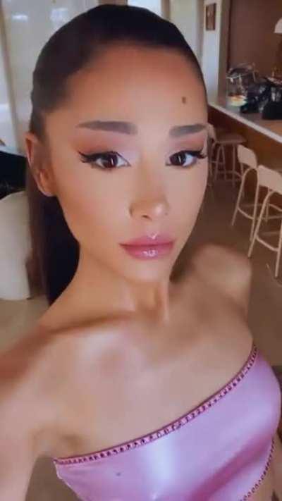 Pokies in recent Instagram story😍