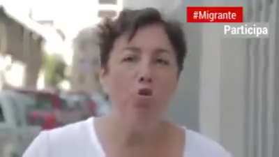 Beatriz Sánchez en su campaña 2017 hablando sobre migración