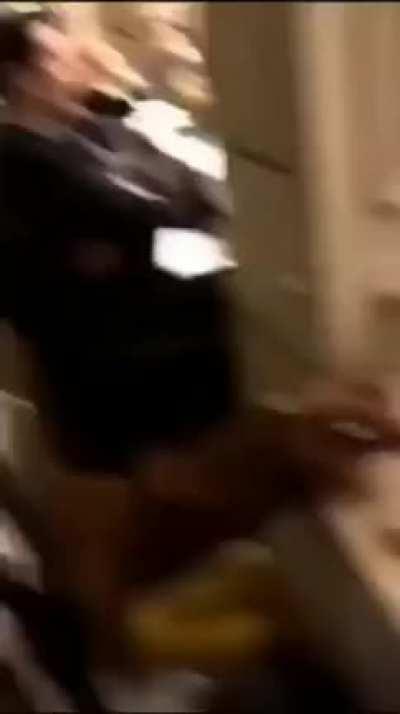 Piadas com pau são legais