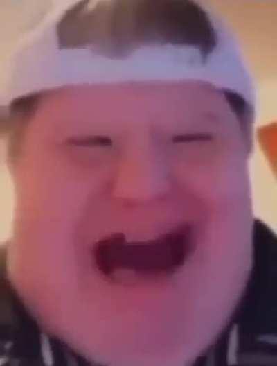 This how you supposed to sing Lifestyle every time 😭