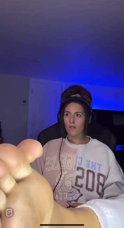 Debbiedonothing teasing Pt4