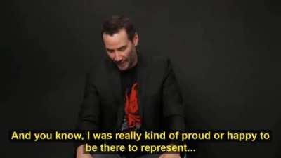 Keanu's wholesome reaction to fans at his E3 appearance