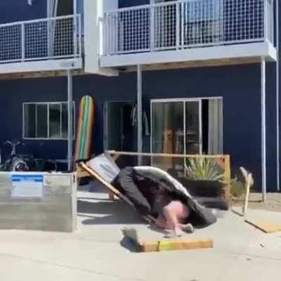 HMC while I try to.... Um