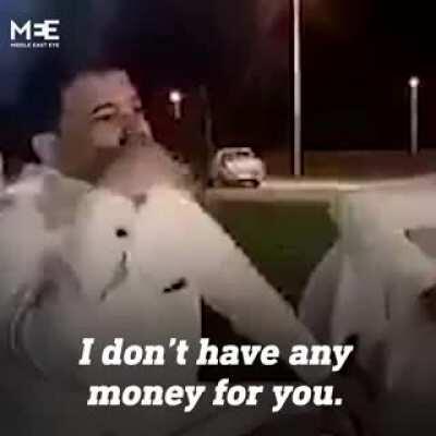 Saudi Boss boasting about how he beats his Egyptian labourer