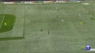 Ederson/Zinchenko.... That was pure training drill to split PSG