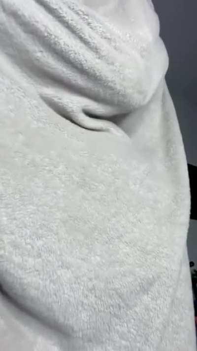 i know i have small tits, but i think my ass makes up for it