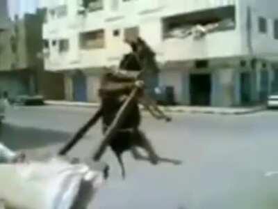 أنبوب التبول ضرطة الحمار🤲🏾🤲🏾🕋🕋