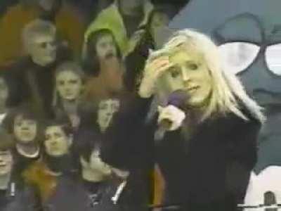 Christina Aguilera - What A Girl Wants (Macy's Thanksgiving Parade, 1999)